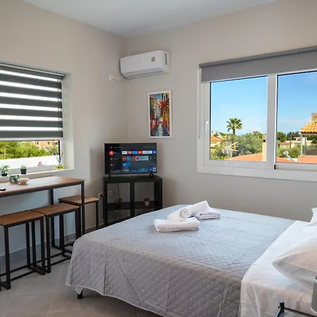 Airport Palmtree Apartments - 15Min From Airport Artemida  Exterior photo